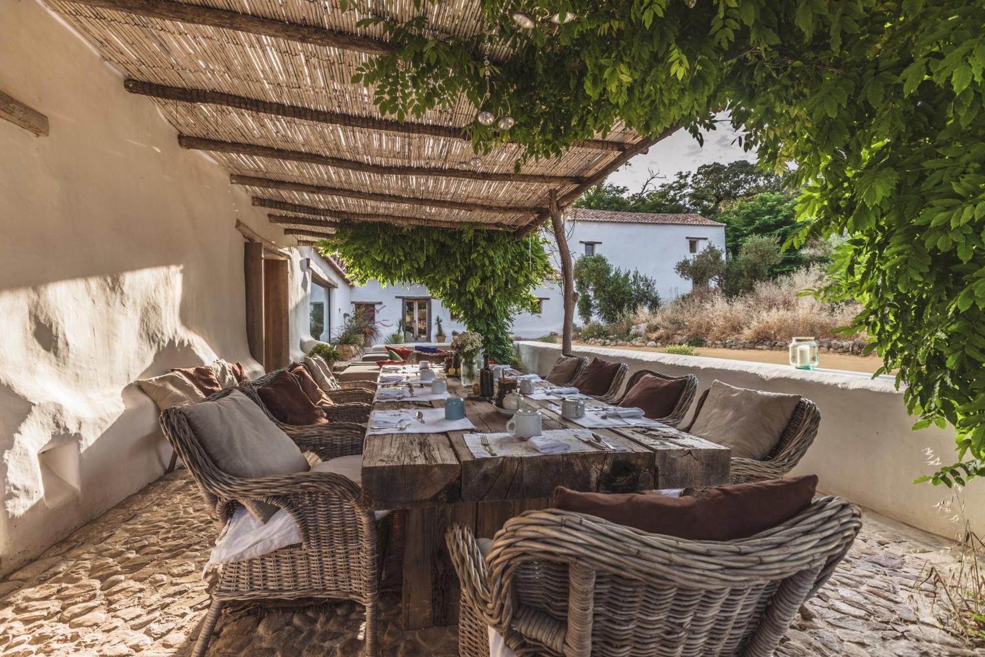 La Donaira Pensionat Montecorto Exteriör bild